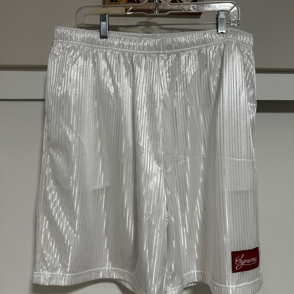 Supreme Mesh Gradient Striped Shorts (XL)